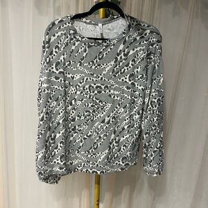 Gray Abstract Animal Print Long Sleeve Knit Top | Size M | Made in USA